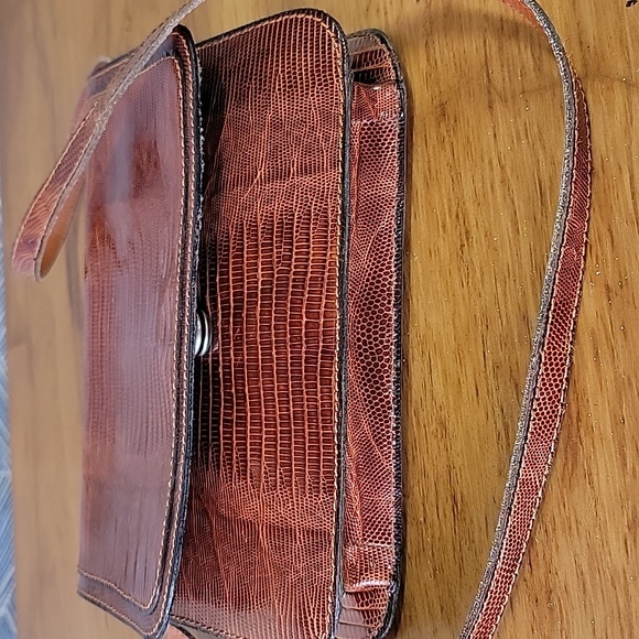 Vintage Bonwit Teller Elegant Brown Croc Leather Shoulder Bag - Picture 4 of 10